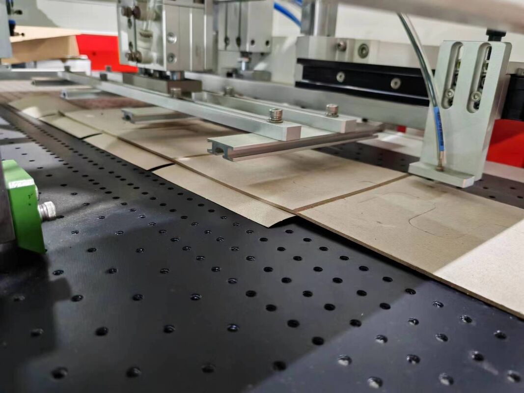 Sistema inteligente de fabricación de cajas de alta velocidad de dibujo de estilo 20-30pcs/min adecuado para cajas de vino cajas de tubo