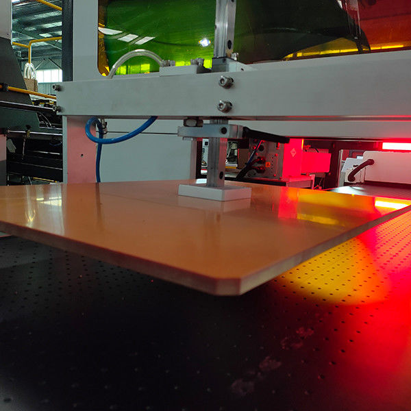 Caja automática para hacer caja rígida Caja telefónica, caja regalo, caja cosmética Caja de joyería máquina de hacer caja