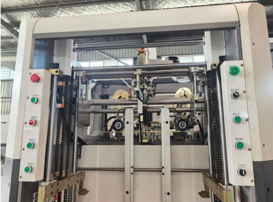 Máquina de refuerzo de esquina totalmente automática para joyería caja caja de zapatos caja cosmética